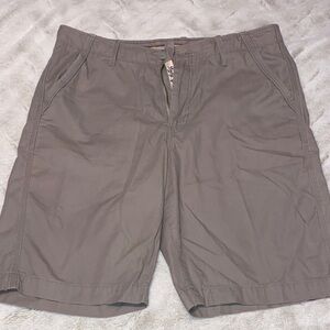 Lucky Brand Men's Flat Front Shorts in Taupe
